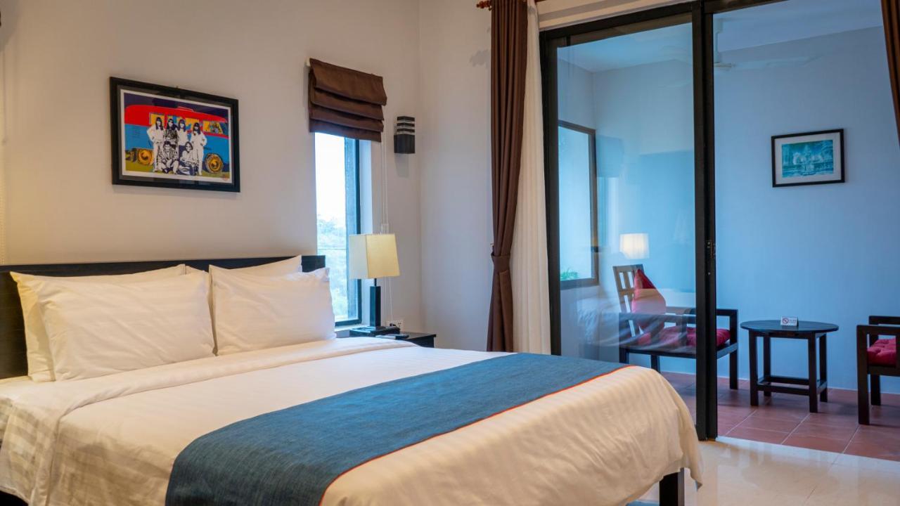 Grange Hotel Siem Reap Exterior foto