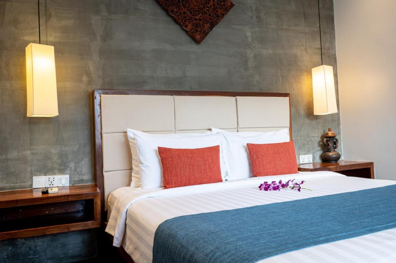 Grange Hotel Siem Reap Exterior foto